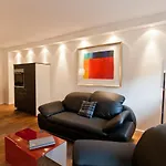 Dorfhaus * اوبرستوفن
